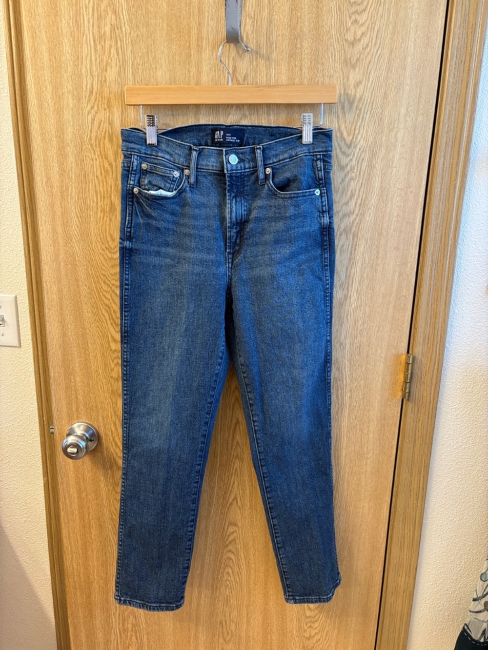 GAP Women's Straight Leg Jeans in Dark Blue Denim